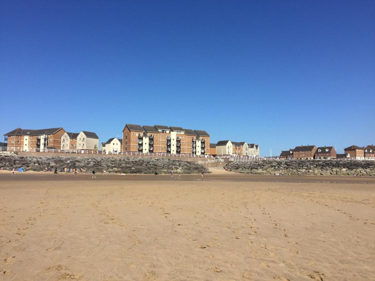 פורט טלבוט Beach Break Aberavon Holiday Home By The Sea מראה חיצוני תמונה