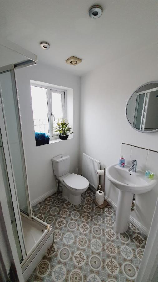 פורט טלבוט Beach Break Aberavon Holiday Home By The Sea מראה חיצוני תמונה